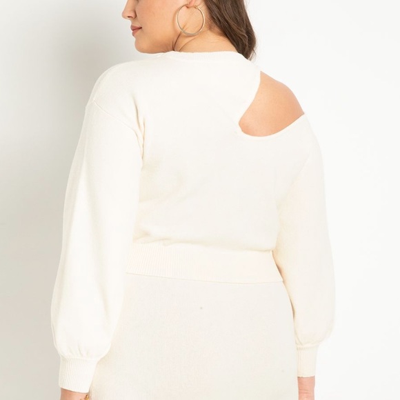 Sweater and skirt sold as a set - Picture 3 of 3